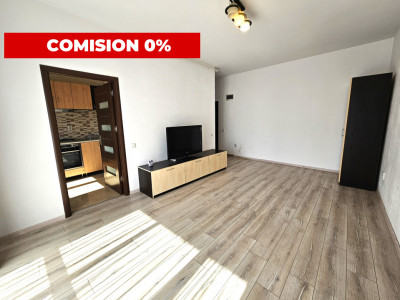 De inchiriat garsoniera spatioasa pe CRINULUI langa Mega in ROSU