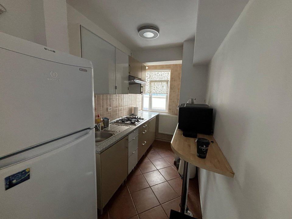 Apartament 3 camere – Calea Victoriei 142-148 | Locație premium, etaj 1, 58 mp