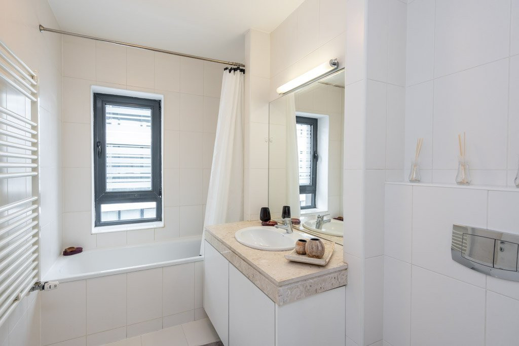Vanzare - 2 camere I Calea Calarasi - Delea Veche 24 