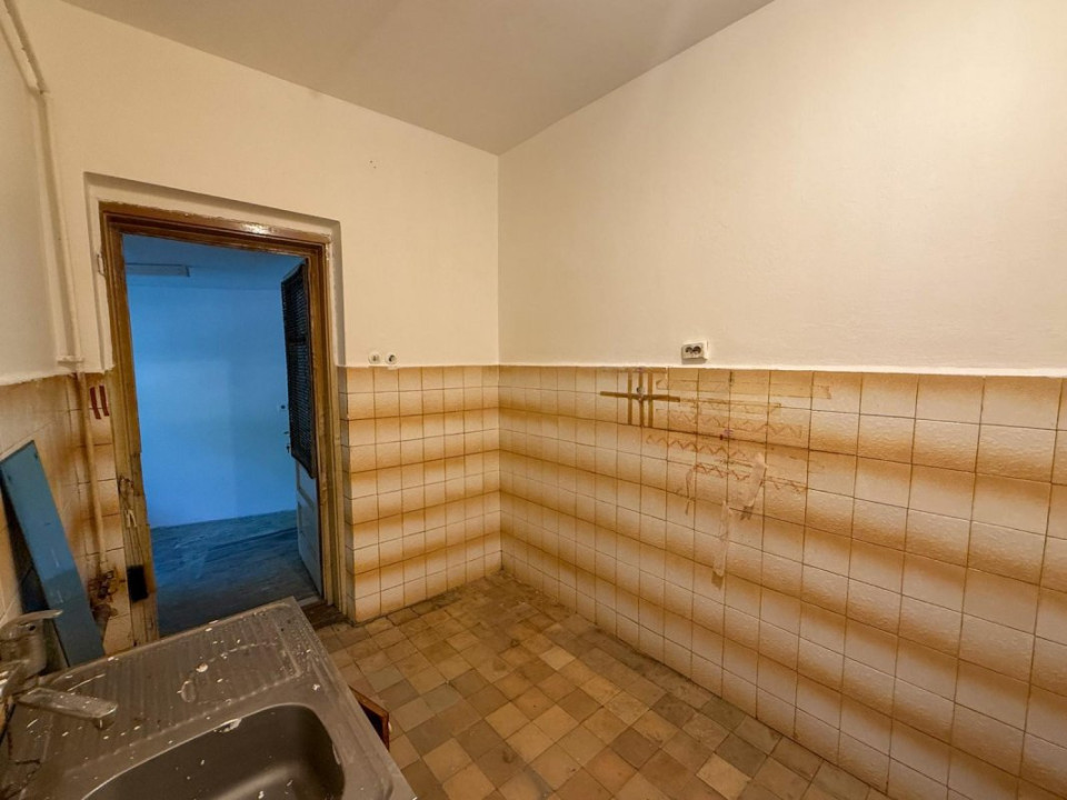 Apartament in Armeneasca, parter in vila.