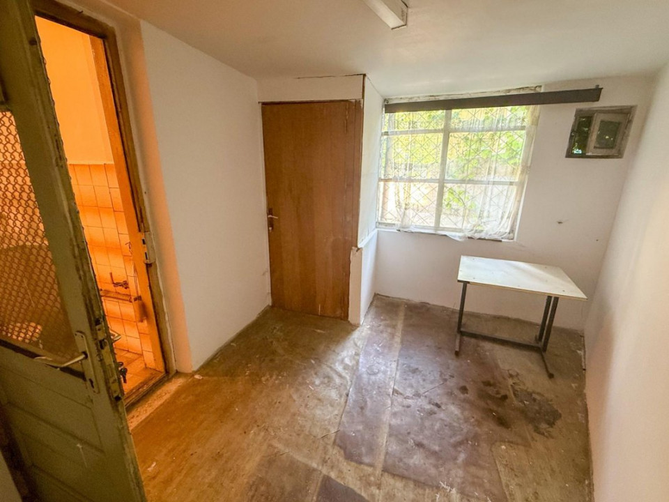 Apartament in Armeneasca, parter in vila.