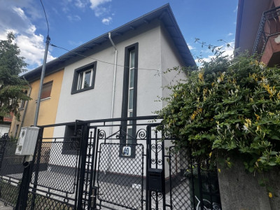 Vila 1 Mai- Mega Image- Evreiesc