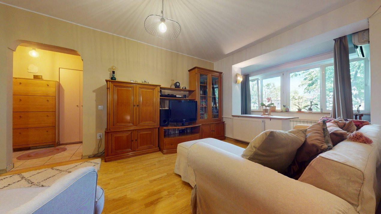 Apartament 2 camere  vanzare Drumul Taberei Afi Mall Metrou