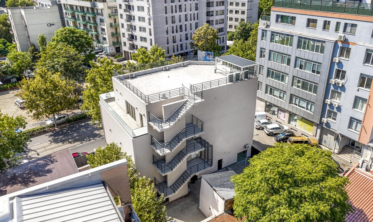  S+P+2+terasa,2020,curte proprie,2 intrari,Birou/Rezidential/Comercial, 940 mpu