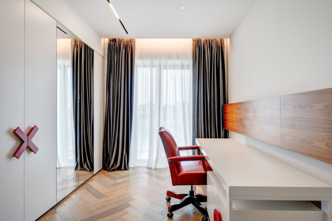 Apartament 5 camere cu terasă 36 mp, 211 mp, vedere pădure – Pines Residence