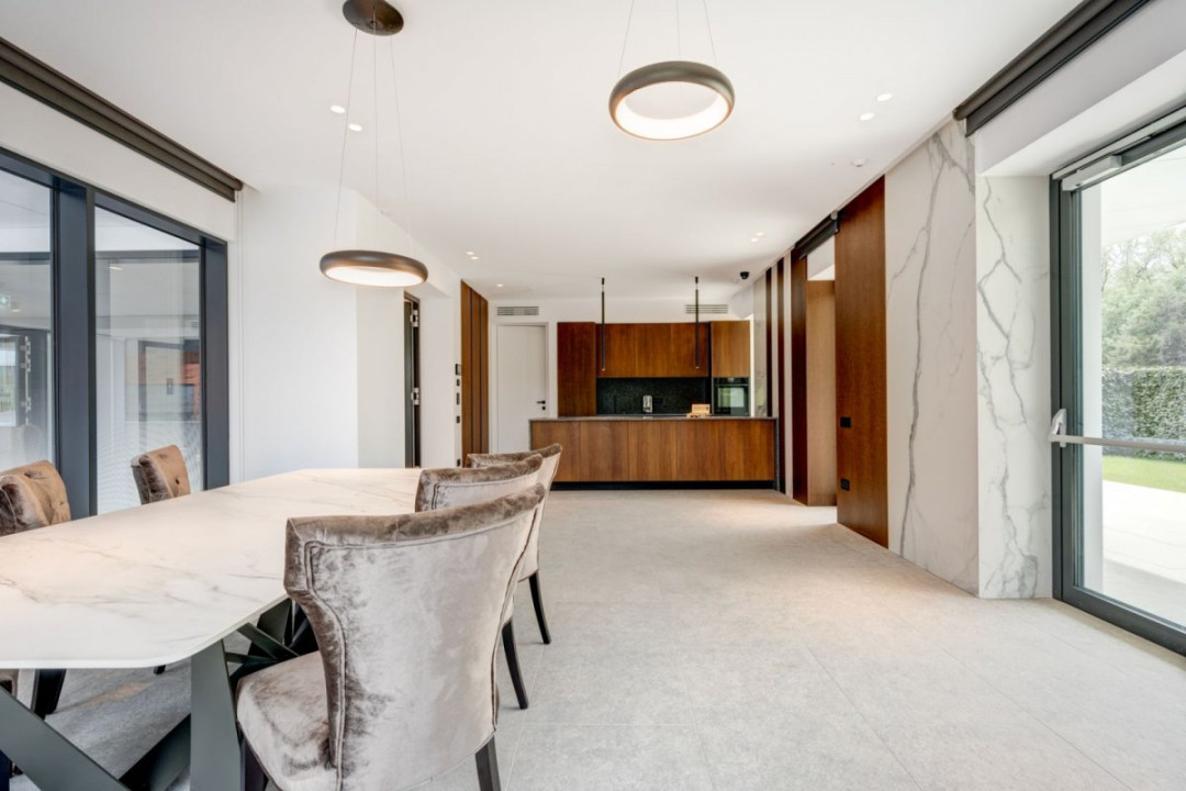 Apartament 3 camere cu terasă, 108 mp | Finisaje high-end – Pines Residence