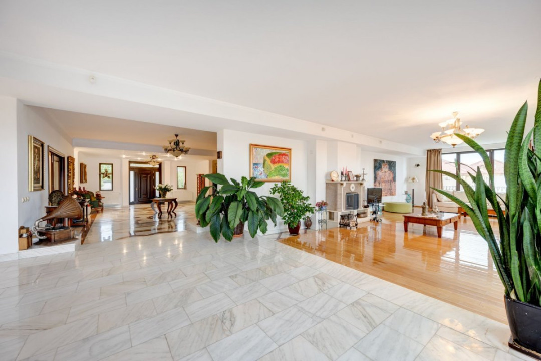 Vilă exclusivistă în Băneasa – teren 3.718 mp, suprafață desfăsurată 1.750 mp