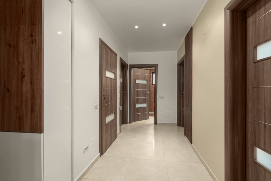 Apartament gata de mutat, mobilat si utilat, cu parcare! Perfect!