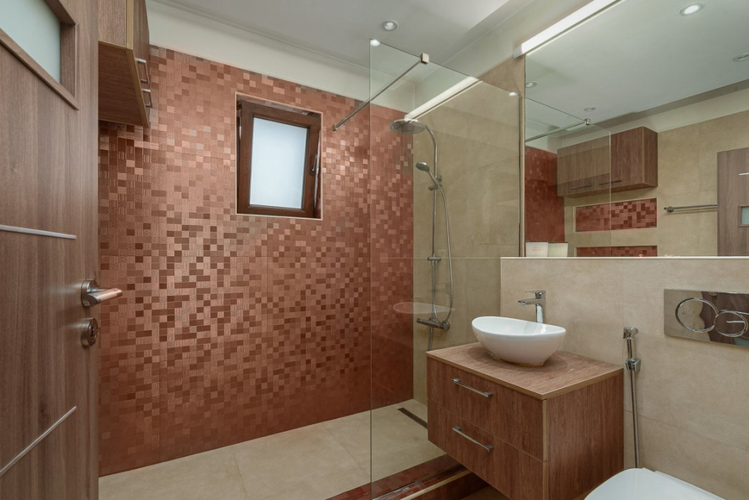 Apartament gata de mutat, mobilat si utilat, cu parcare! Perfect!