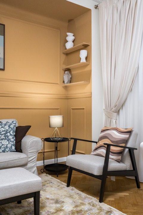 Apartament superb cu 3 camere str. Luterana - Calea Victoriei