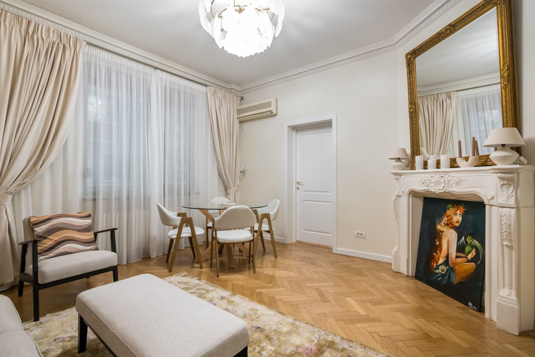 Apartament superb cu 3 camere str. Luterana - Calea Victoriei