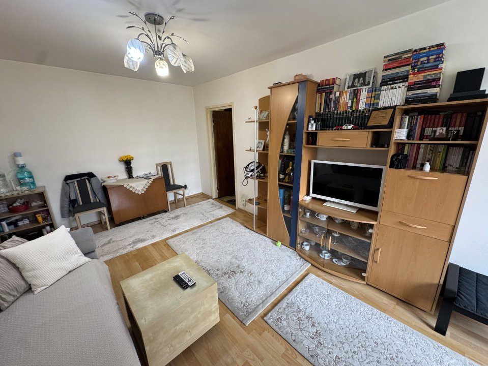 VANZARE APARTAMENT 3 CAMERE - LUJERULUI- MOBILAT UTILAT - METROU 