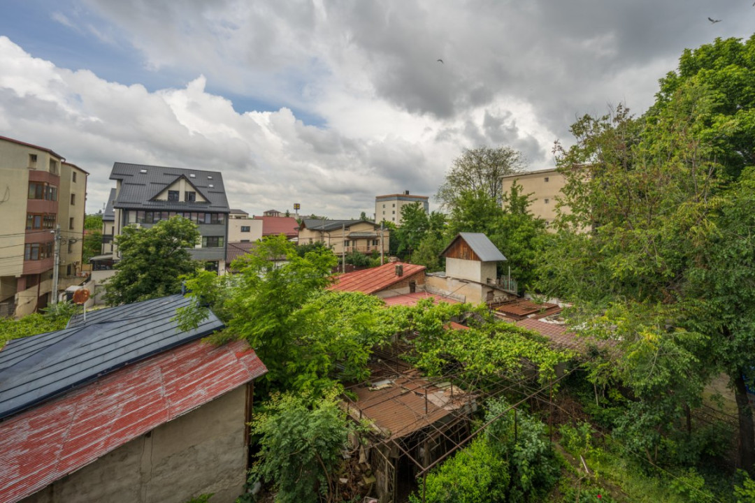 Apartament 2 camere lângă parc, etaj 2/4, Giulești-Constructorilor!
