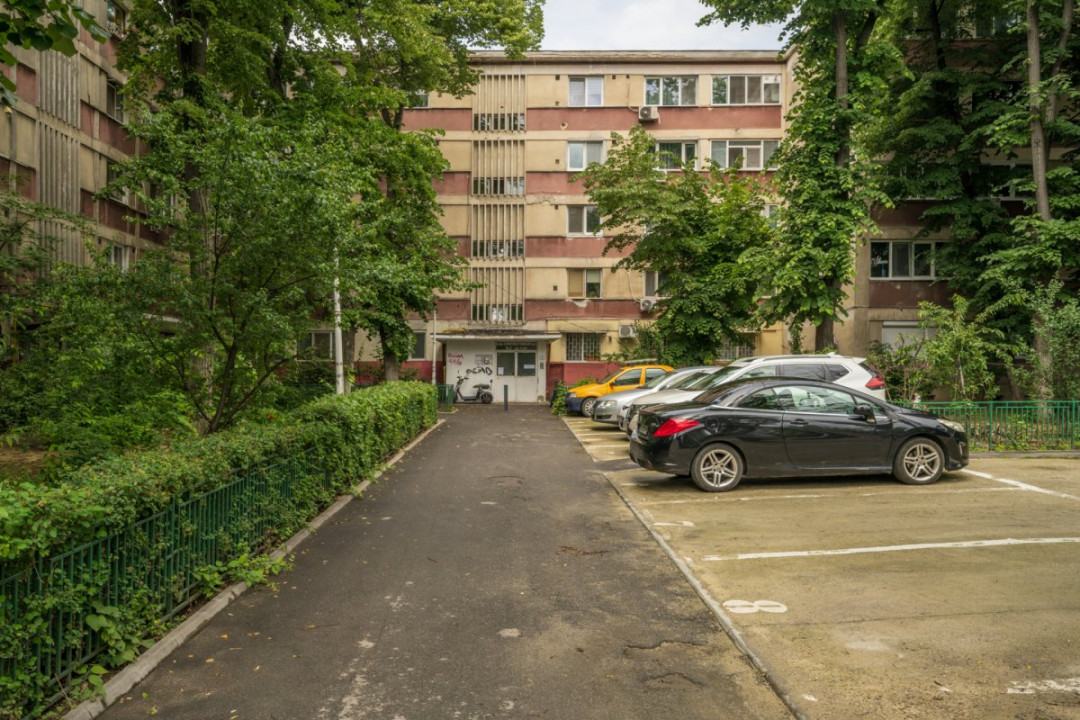 Apartament 2 camere lângă parc, etaj 2/4, Giulești-Constructorilor!
