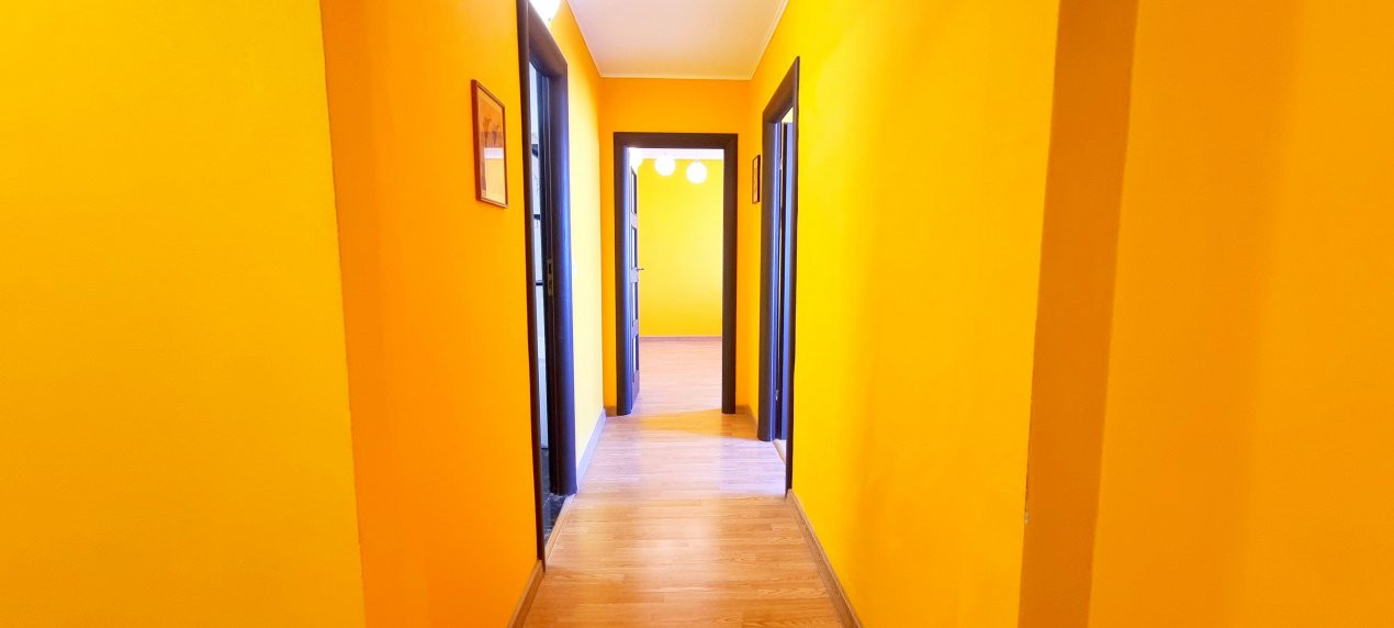 Ap decomandat cu 2 camere la Lujerului, renovat si partial mobilat!