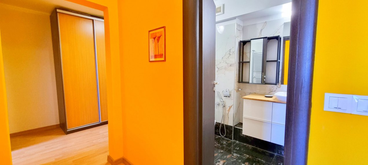 Ap decomandat cu 2 camere la Lujerului, renovat si partial mobilat!