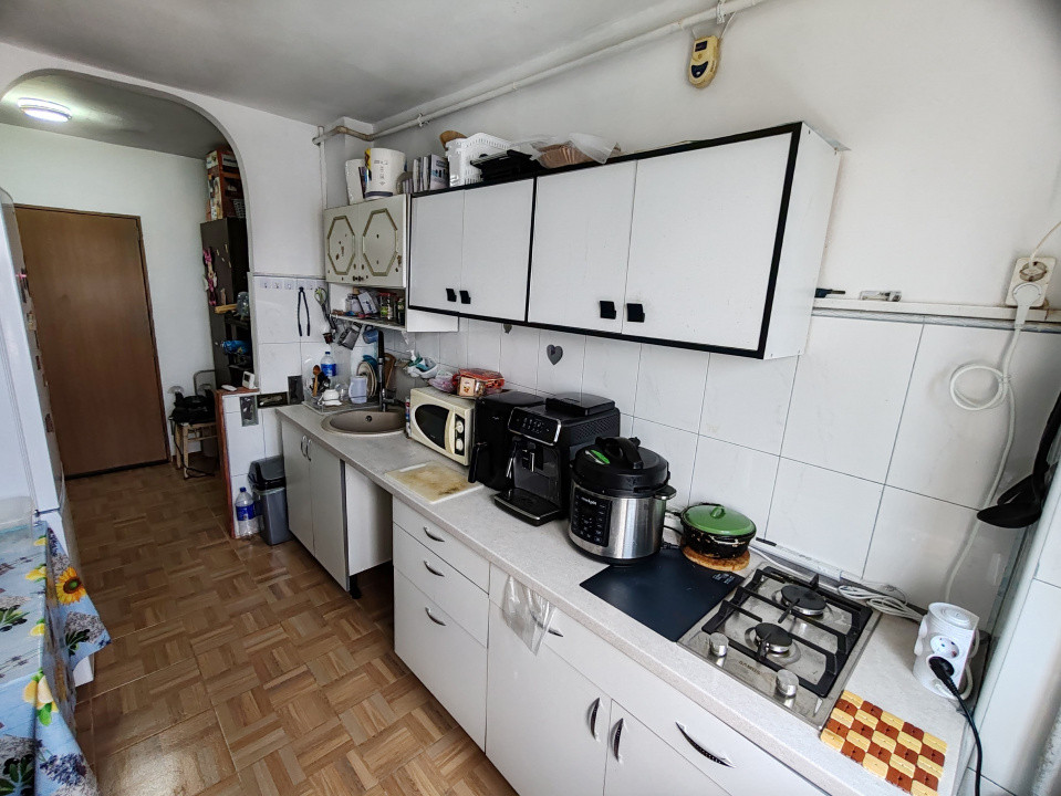  2 Camere | Decomandat | Centrală | An '82 | Reabilitat | Mobilat-Utilat |