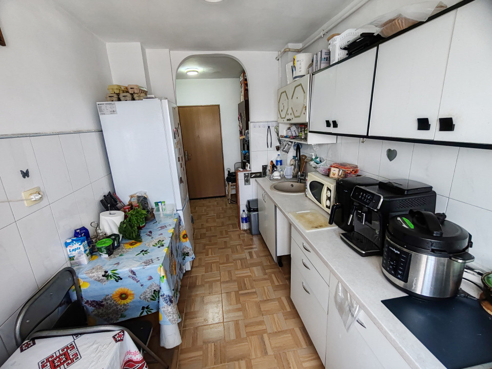  2 Camere | Decomandat | Centrală | An '82 | Reabilitat | Mobilat-Utilat |