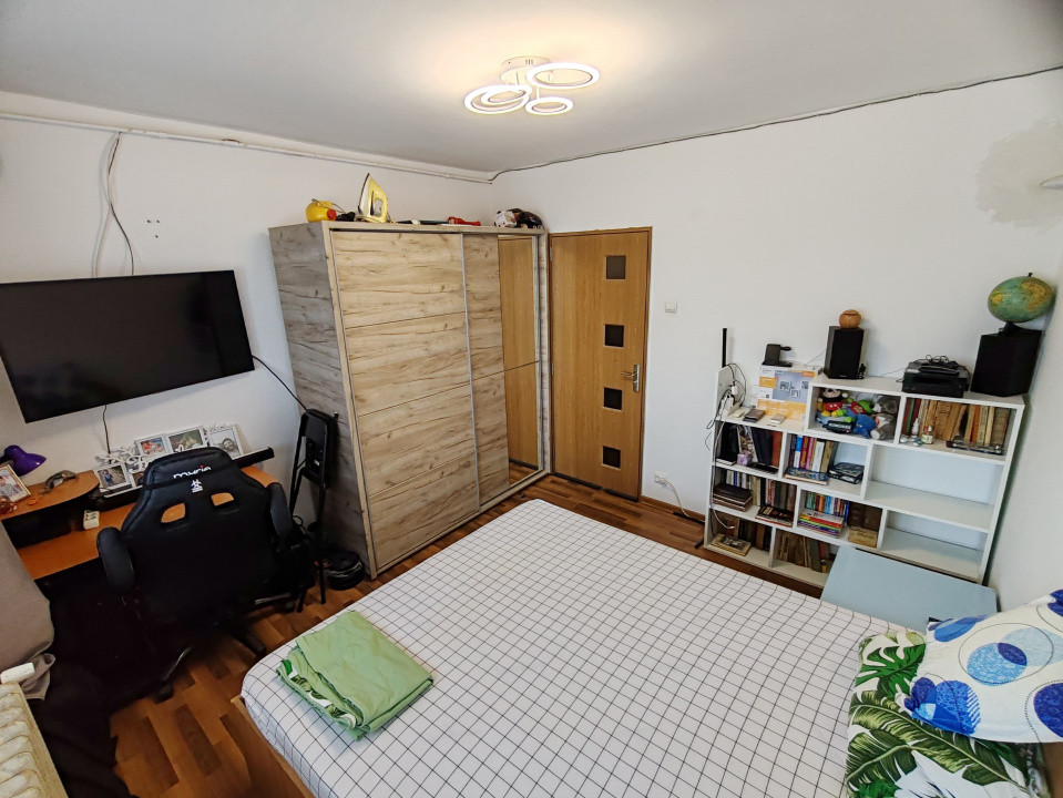  2 Camere | Decomandat | Centrală | An '82 | Reabilitat | Mobilat-Utilat |