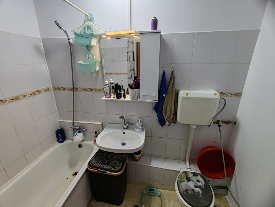  2 Camere | Decomandat | Centrală | An '82 | Reabilitat | Mobilat-Utilat |