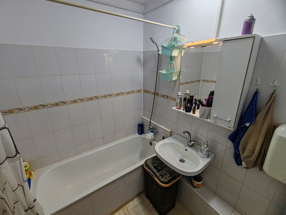  2 Camere | Decomandat | Centrală | An '82 | Reabilitat | Mobilat-Utilat |