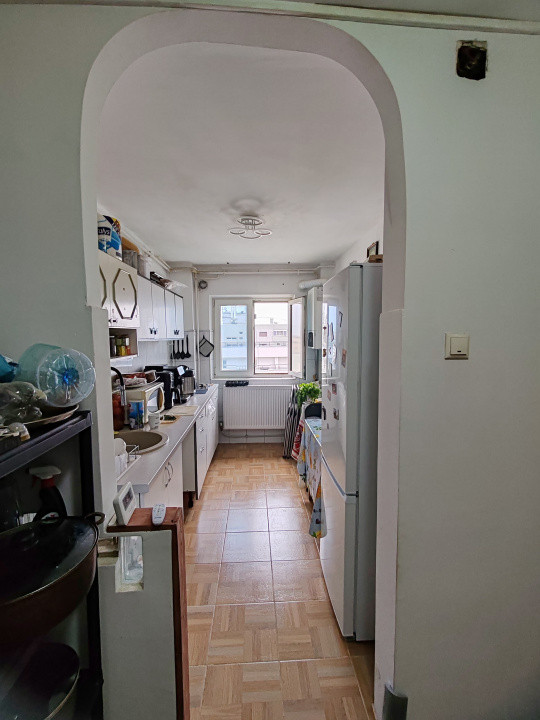  2 Camere | Decomandat | Centrală | An '82 | Reabilitat | Mobilat-Utilat |