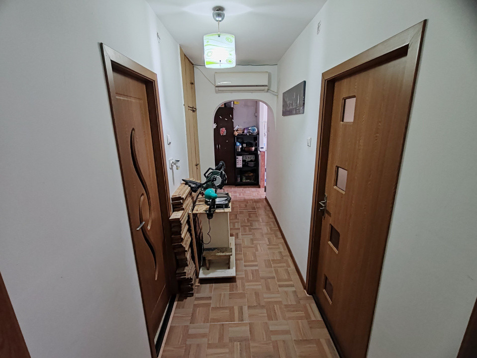  2 Camere | Decomandat | Centrală | An '82 | Reabilitat | Mobilat-Utilat |