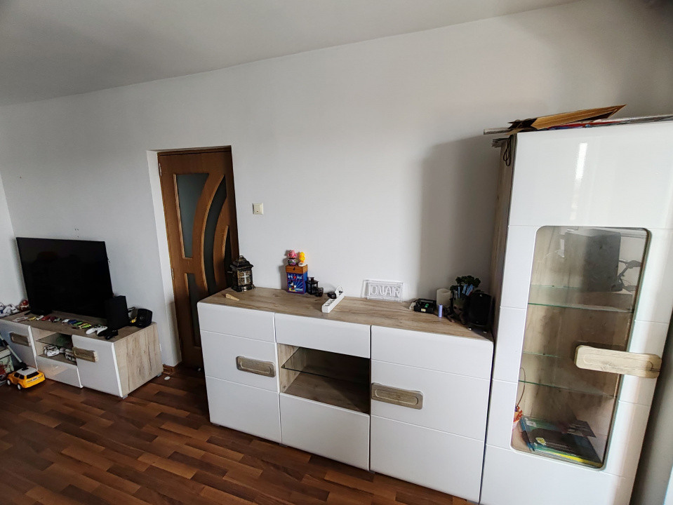  2 Camere | Decomandat | Centrală | An '82 | Reabilitat | Mobilat-Utilat |