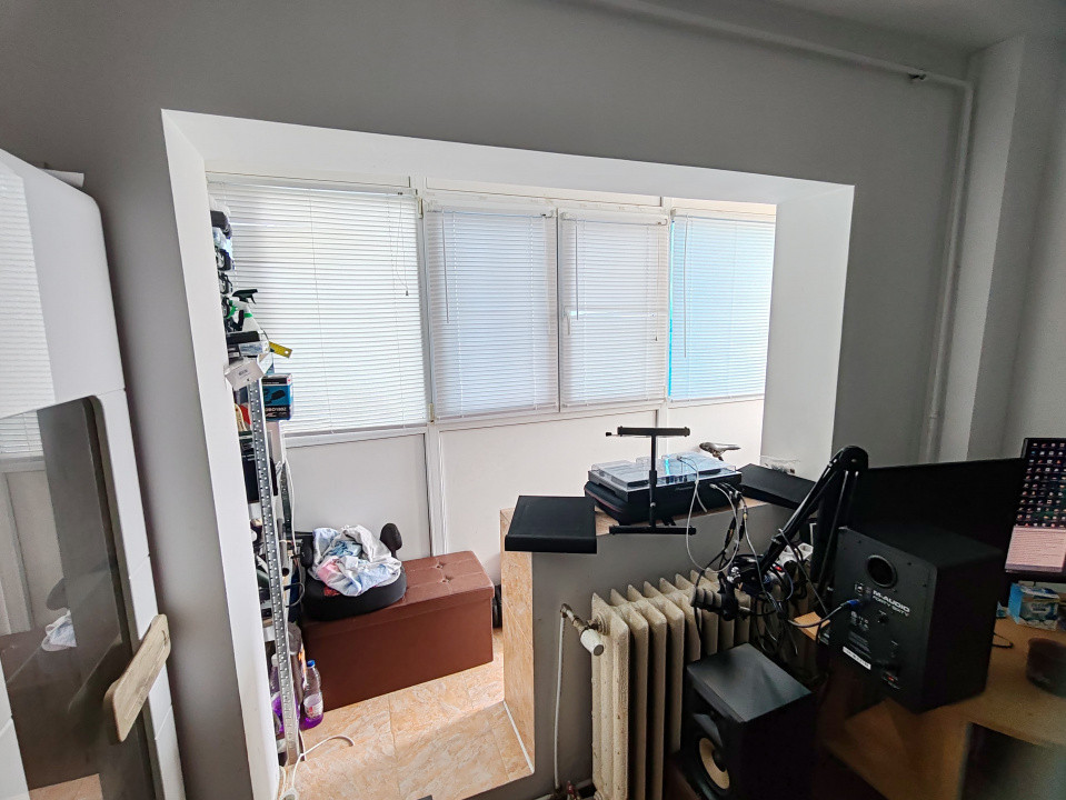  2 Camere | Decomandat | Centrală | An '82 | Reabilitat | Mobilat-Utilat |