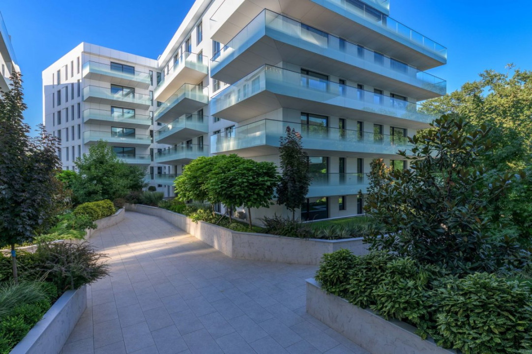 Pines Residence | Apartament 3 Camere | 135 mp | Terasă 38 mp