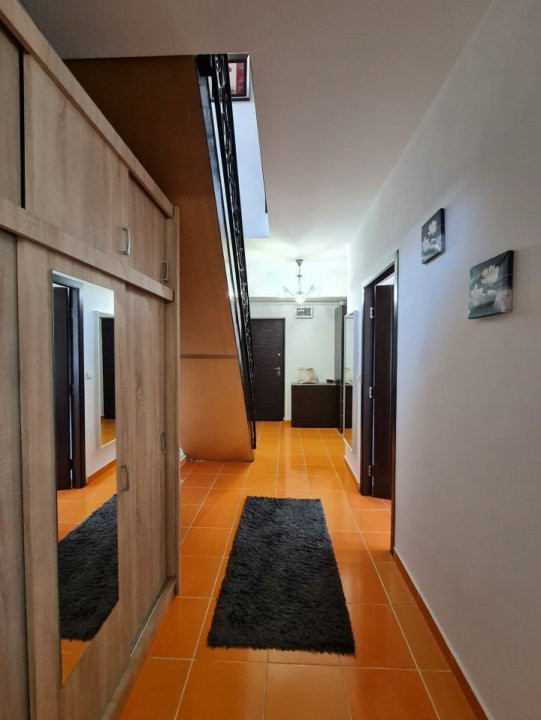 EXCLUSIVITATE – Apartament Spațios cu Mansardă | 3 Camere | 130 mp