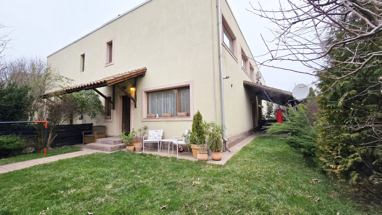 Green City. Casa frumoasa, gradina si liniste de vanzare