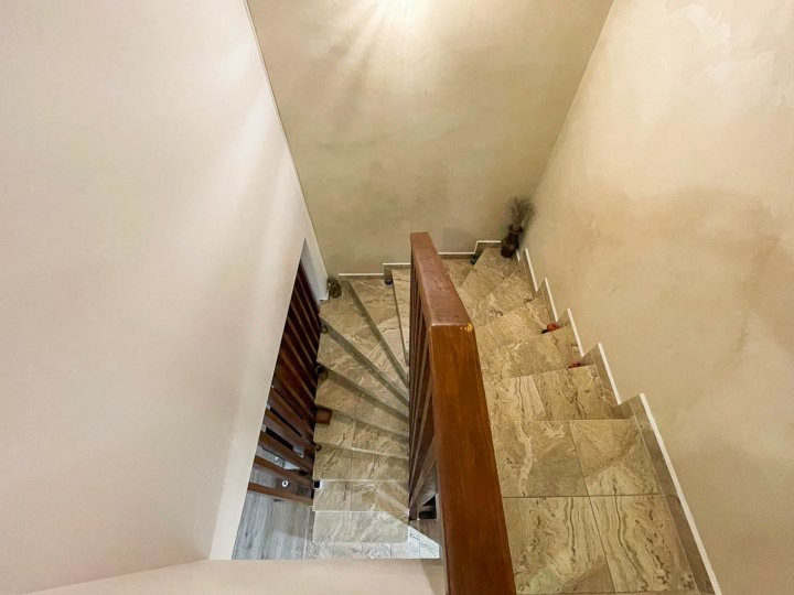  Duplex Drumul Fermei-Oltenitei 4 camere,teren 101 mp,zona linistita,la cheie!