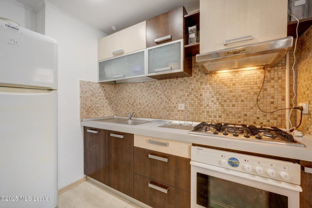 Apartament 3 camere 95 mp in Aviatiei