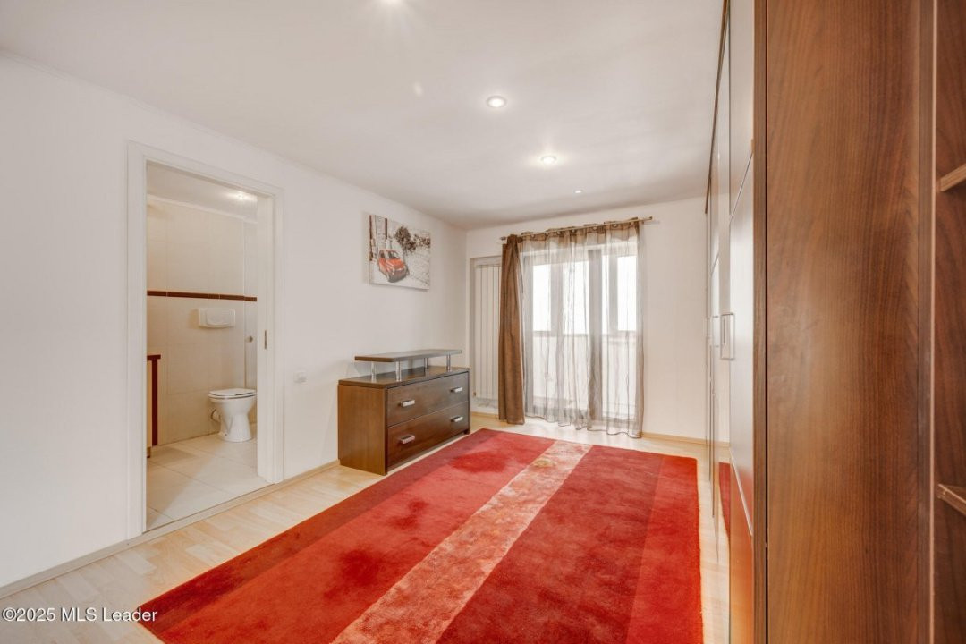 Apartament 3 camere 95 mp in Aviatiei