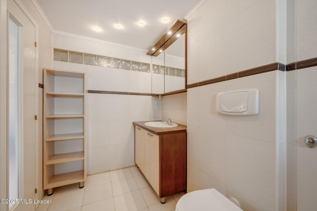 Apartament 3 camere 95 mp in Aviatiei