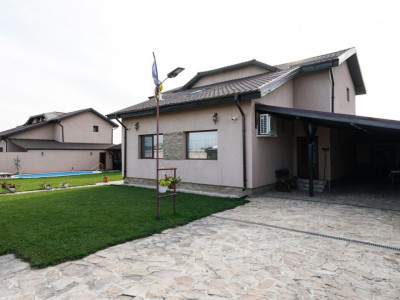 Vila 4 Camere - Mobilata lux - Piscina  - Zona linistita - Domnesti