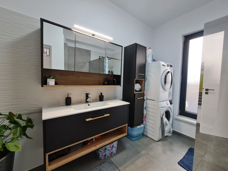 Vila 5 Camere - Gradina generoasa - Piscina - Teren 800mp
