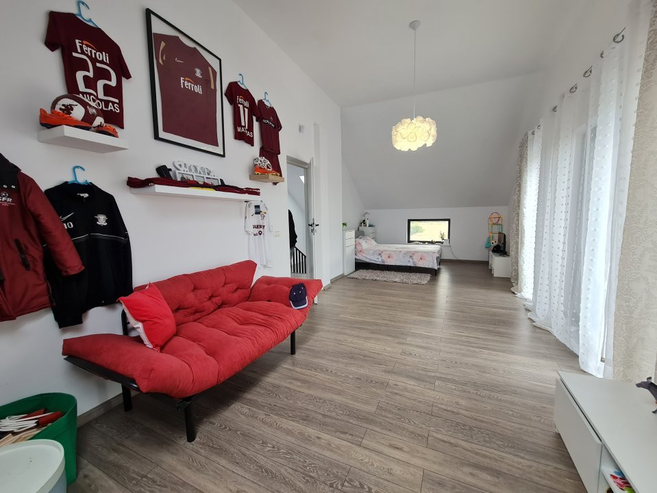 Vila 5 Camere - Gradina generoasa - Piscina - Teren 800mp