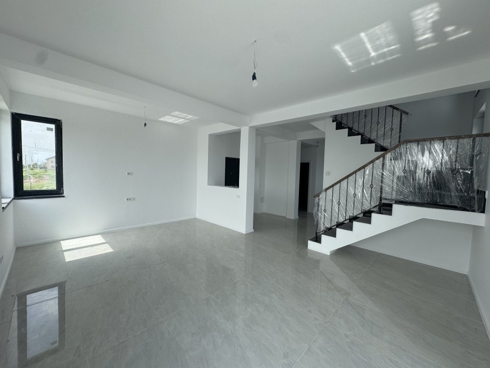 VANZARE VILA 4 CAMERE -MAGURELE BRAGADIRU  POD LOCUIBIL 