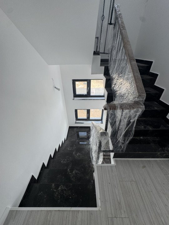 VANZARE VILA 4 CAMERE -MAGURELE BRAGADIRU  POD LOCUIBIL 
