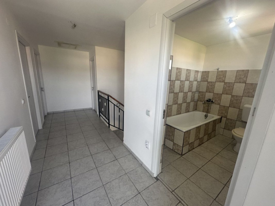 CASA 179 MP LOT 250 MP CLINCENI
