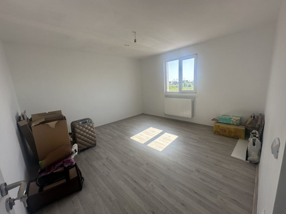 CASA 179 MP LOT 250 MP CLINCENI