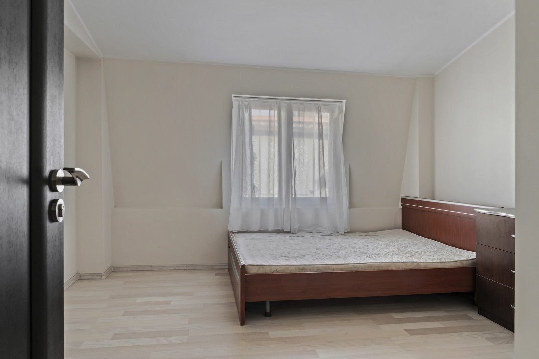 Cotroceni | Apartament 3 camere in vila 