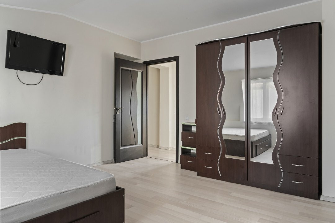 Cotroceni | Apartament 3 camere in vila 