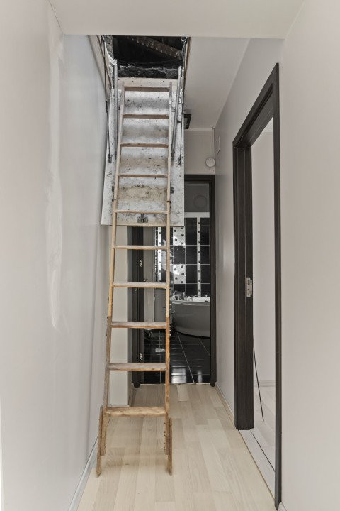 Cotroceni | Apartament 3 camere in vila 