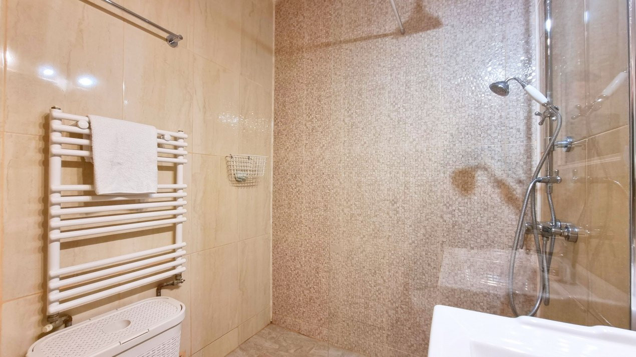 Liniste si confort, apartament cu 2 camere complet mobilat si utilat in Pajura!