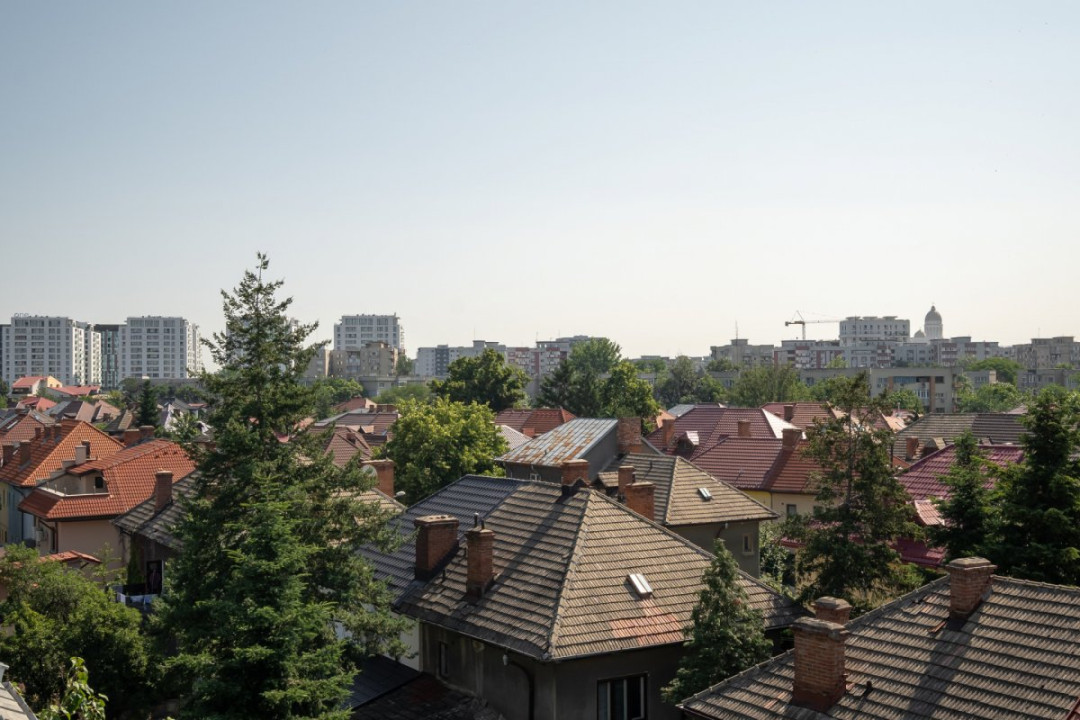 DRUMUL SARII - MACAROVICI, CLADIRE BIROURI 923 MP UTILI, LOT 360 MP!