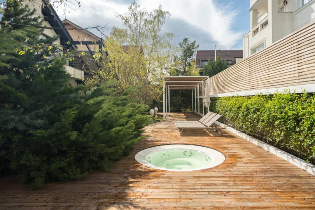 IANCU NICOLAE - COMPLEX TRAIAN, VILA 400 MP TOTAL, LOT 750 MP!