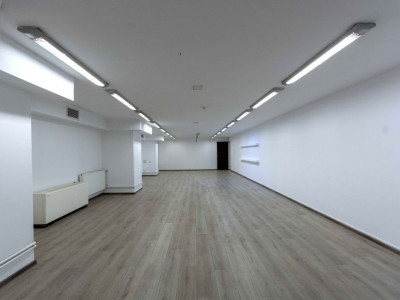 Spațiu subsol | Vitan Center | 135 mp | Utilitati incluse